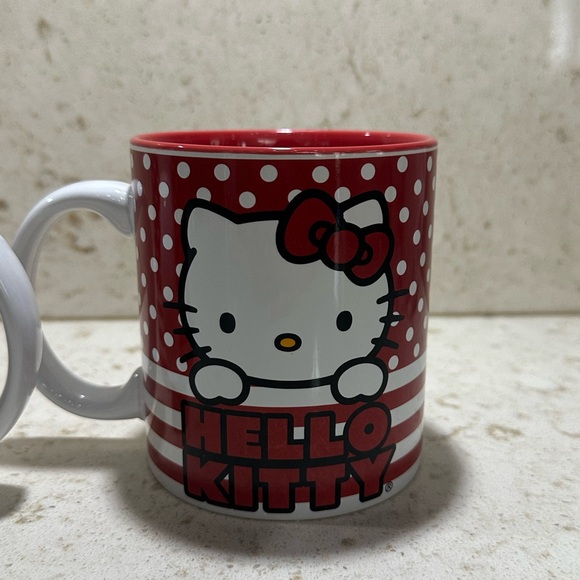 Hello Kitty x Sanrio Red Polka Dot & Stripe Ceramic Mug Set *BNWT* - Picture 5 of 6